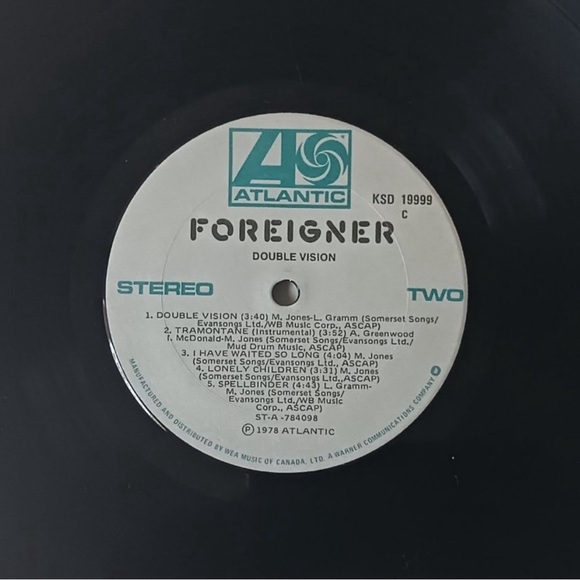 Vintage Foreigner Double Vision vinyl LP record, 1978 first pressing. - Picture 4 of 5